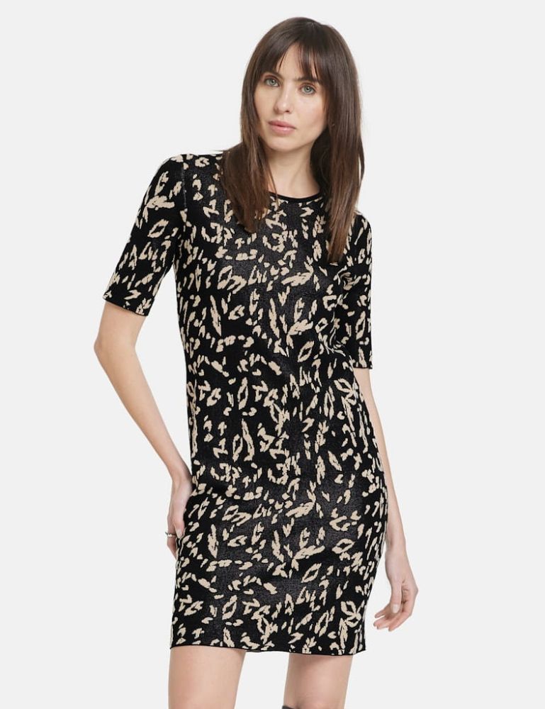 Dzianinowa-sukienka-Taifun-z-zakardowym-wzorem-moda-polska-gerryweber- (6).jpg