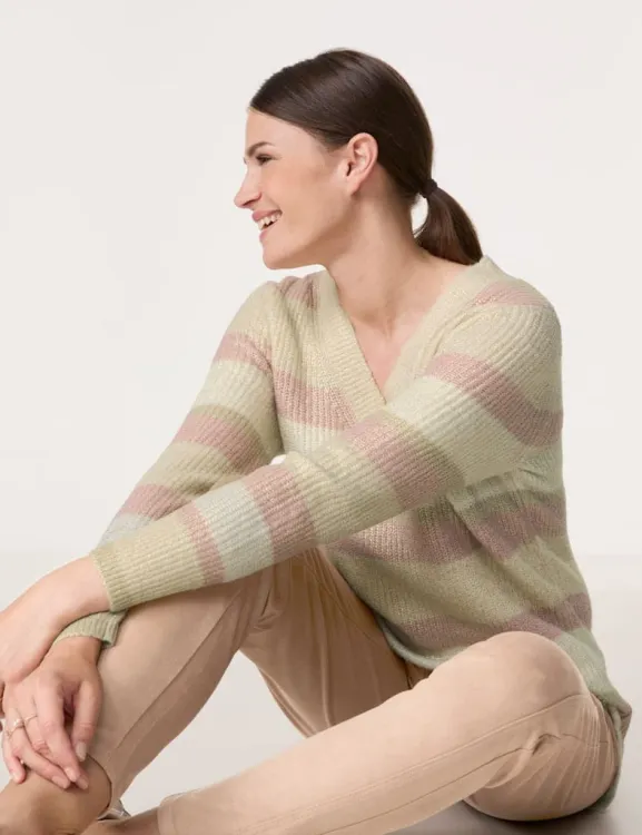 Luźny-sweter-damski-w-paski-z-welna-natural-gerry-weber- (7).jpg