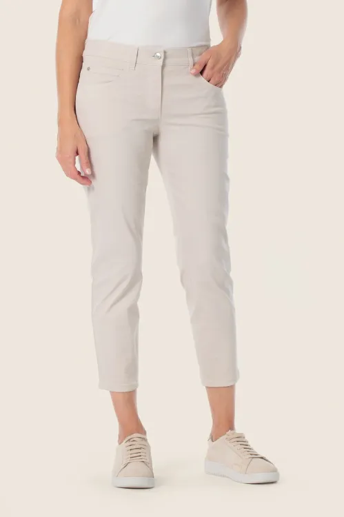 Lekkie spodnie damskie Gerry Weber 3:4 Beige2.jpeg
