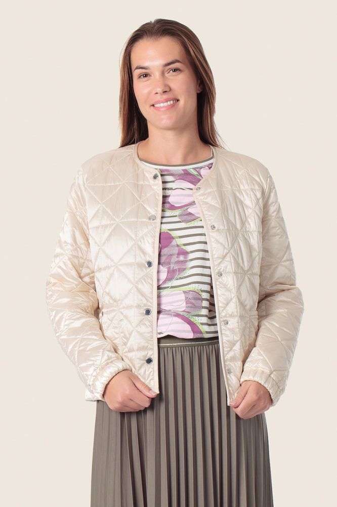 Lekka pikowana kurtka damska Gerry Weber Rose Gold 2.jpeg