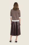 Kobieta ubrana w sweter w paski Gerry Weber ze sklepu Moda Club N76200 6.jpeg