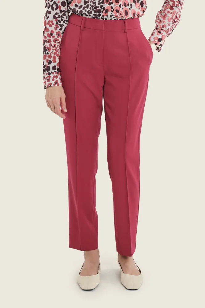Gerry Weber Polska Spodnie damskie N77010696 2026 2.jpeg