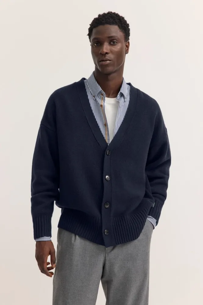Wełniany sweter męski bugatti navy blue