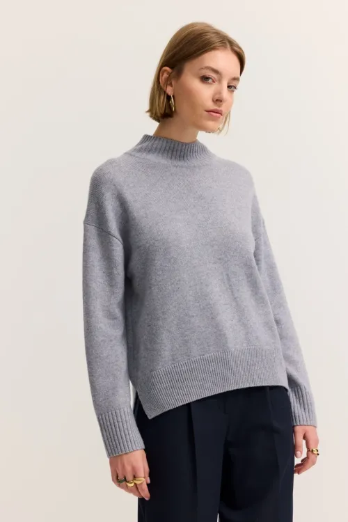 Kaszmirowy sweter damski Bugatti w90784_ModaClub_.webp