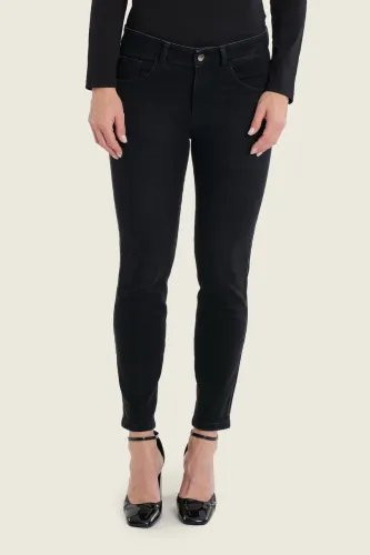 Wąskie spodnie damskie Gerry Weber Black N77034689 2_ModaClub_.webp